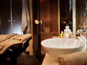 Behandelingskamers voor koppels, een Turks bad/hammam, hotstone-massages