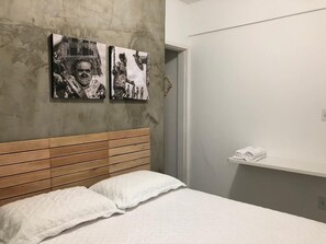 3 quartos, ferros/tábuas de passar roupa, Wi-Fi, roupa de cama