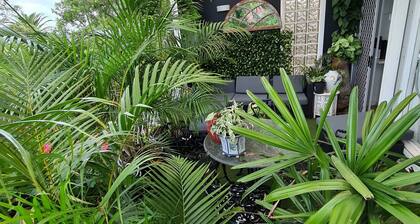 Vista unit: 2.5 bedrooms, Close to the City/beach/airport/train station