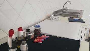 Apartment, 1 Schlafzimmer (Appartamento 5 bis) | 1 Schlafzimmer, kostenloses WLAN, Bettwäsche