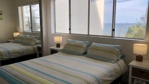 2 bedrooms, iron/ironing board, WiFi