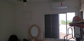 Unclassified image, 5 of 9, button - Apartamento Enseada - Ed. Mabe (Balneario Guarujá)