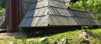 Konak Stare Mame / Gamle mors Lodge i Gorski Kotar