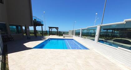 309, 3 bedroom apartment on the sea court