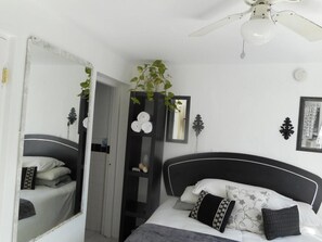 1 室のベッドルーム