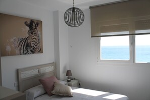 3 dormitorios, escritorio, tabla de planchar con plancha y wifi gratis