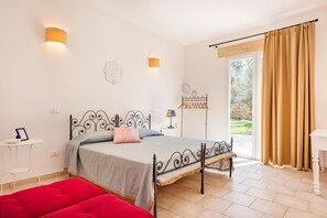 2 chambres, fer et planche à repasser, lit parapluie, Wi-Fi gratuit