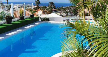 Villa with private pool in a very quiet area, with views  situated in CostaAdeje