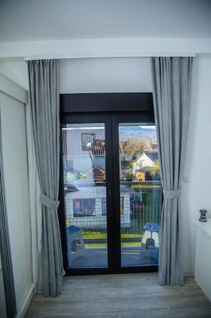 Deluxe Room, Mountain View | Minibar, in-room safe, desk, soundproofing - Mark's Palace (Niksic)