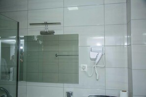 Classic Studio, Mountain View | Bathroom | Shower, free toiletries, hair dryer, slippers - Mark's Palace (Niksic)