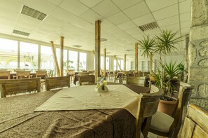 Free daily buffet breakfast - Lotos (Balchik)