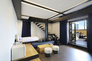 Couette en duvet d'oie, matelas mémoire de forme, bureau