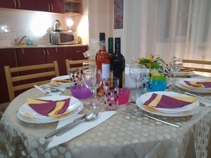 Dining - TMC Skopje Apartment (Skopje)