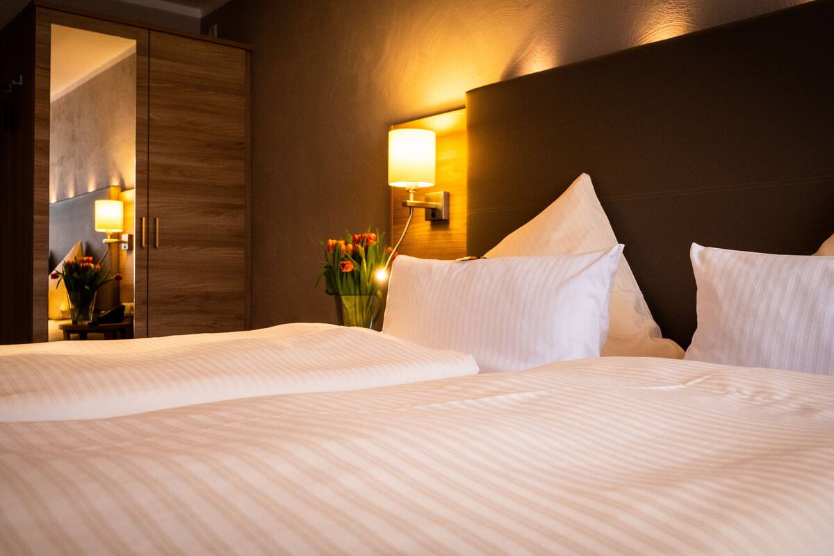 superior double room | 1 bedroom, minibar, in-room safe, desk