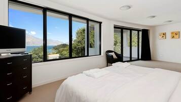 4 chambres, fer et planche à repasser, Wi-Fi