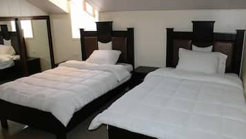 Twin Room, 2 Twin Beds | Blackout drapes, rollaway beds, free WiFi