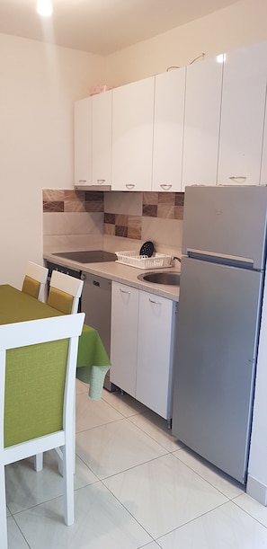 Apartment, 1 Bedroom, Ground Floor | Private kitchen | Fridge, stovetop, cookware/dishes/utensils - Paradise Apartments (Kotor)