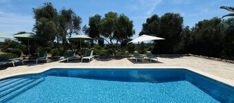 Beautiful 5 bedroom country house, free WiFi