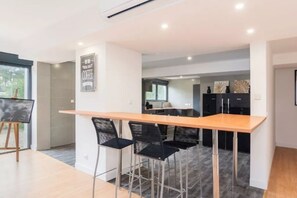 Interior - Villa with pool 5 minutes from the beach and golf (Seixal)