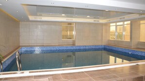 Piscine couverte