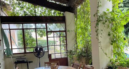 MAISON avec parking fermé la nuit