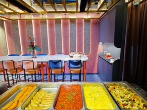 Desayuno inglés diario (SGD 19 por persona)