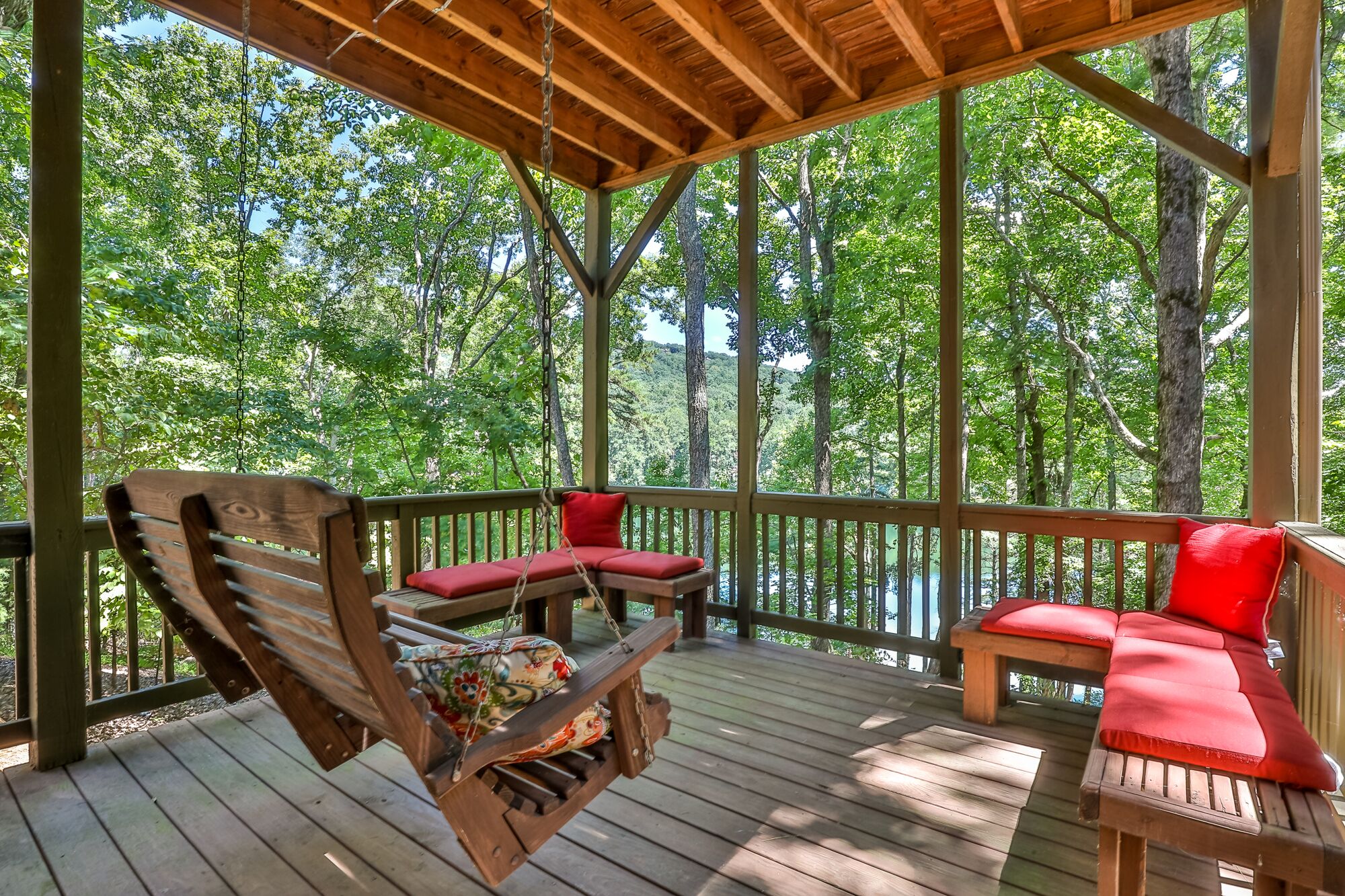 Lake Life:) Amazing Lake Views, Firepit-Fireplace!