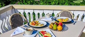 Takuma Boutique Hotel Rooms & Suites Jamaica 