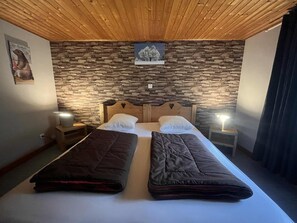 2 chambres, fer et planche à repasser, Wi-Fi