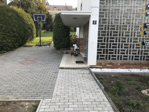 Basic Apart Daire, Birden Çok Yatak, Dağ Manzaralı | Lanai balkon/veranda