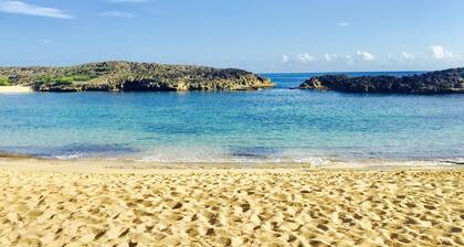 FRENTE AL MAR Arena Blanca, WiFi, Terraza Privada, Piscina
