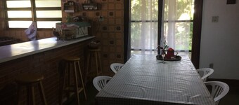 House with 5 bedrooms in primeval forest - 3 suites