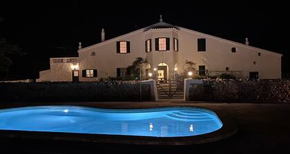 Farmhouse with spacious garden, free WiFi