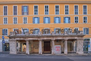 Exterior - Museum Guest House (Civitavecchia)