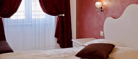 Deluxe Double Room, City View