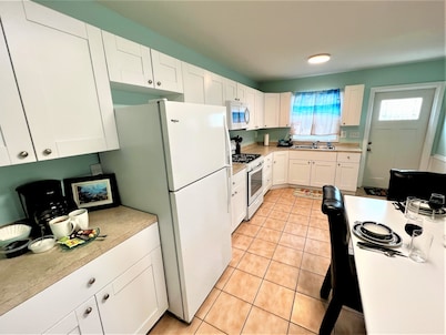 DOCK on Black Sound - Amplios espaciosos recientemente renovados de 2 BD - tarifa introductoria