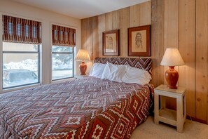 3 Schlafzimmer, Bügeleisen/Bügelbrett, kostenloses WLAN, Bettwäsche