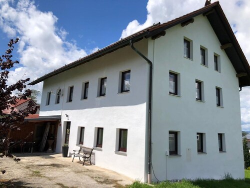 Maison de vacances idyllique en haute altitude dans la forêt bavaroise, WiFi