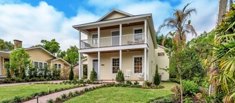 The Swan & Scholar House - 3BR/2.5 Bath