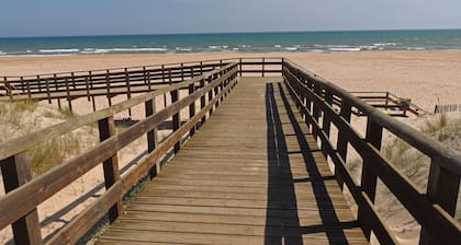 Lovely 3 bed 2 bath bungalow, private pool, 5 mins from Praia Verde 94153/AL