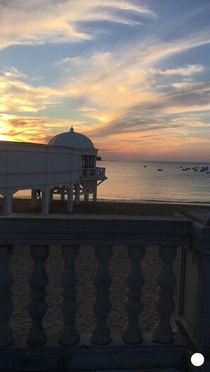 Enjoy breathtaking views of the sea from the balcony with balustrades.
