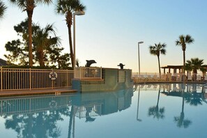 Indoor pool, outdoor pool