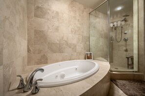 Douche, baignoire à jets