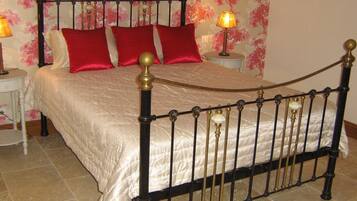 1 camera, Wi-Fi, lenzuola