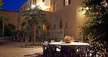Italian Villa Rental in aTuscan hilltown