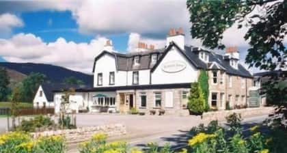 Rowan Tree Country Hotel