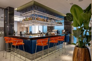 Cocktail bar - Silver Crown Hotel & Residence (Budapest)