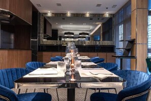 Daily buffet breakfast for a fee - Silver Crown Hotel & Residence (Budapest)