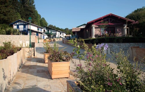 Jolie Villa | Evasion Détente en France