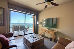 Smart TV, DVD player - Huge 2 bedroom  with extra bunk room. Phase 2 (Puerto Peñasco)